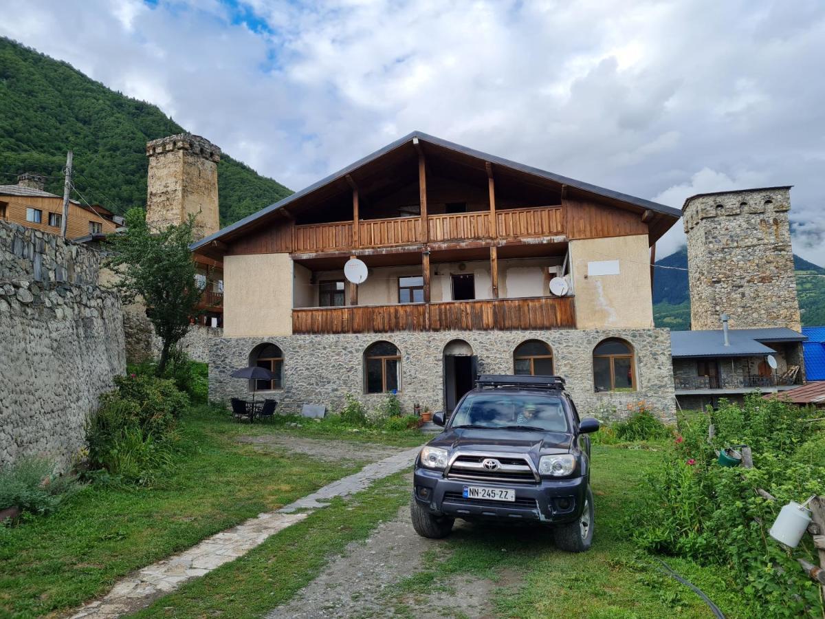 Guest House Goshtela Местия Экстерьер фото