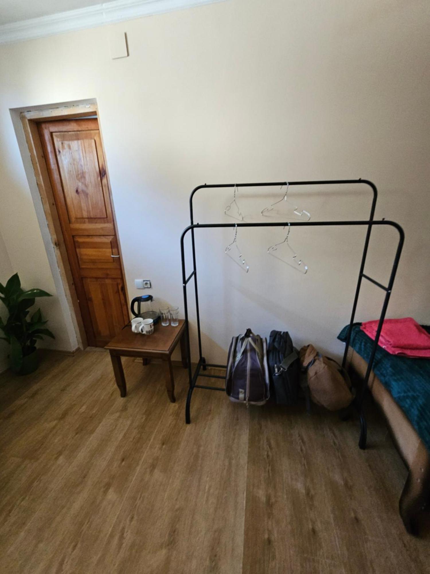 Guest House Goshtela Местия Экстерьер фото