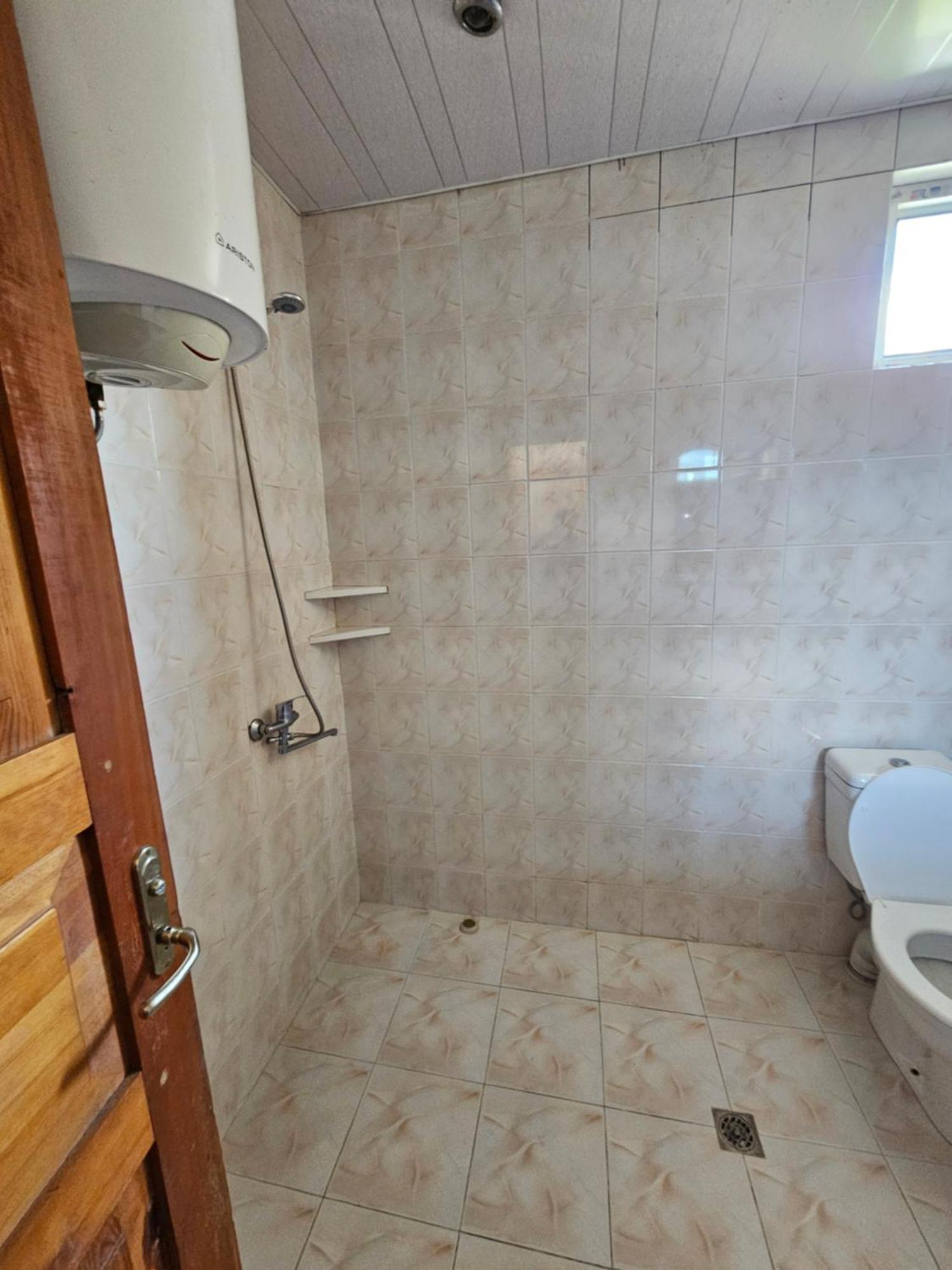 Guest House Goshtela Местия Экстерьер фото